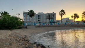 Al Wajh Beach Hotel فندق شاطئ الوجه